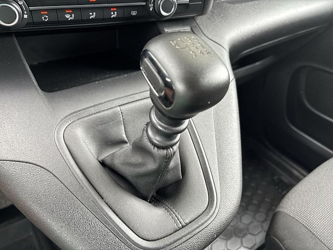 20199351.jpg