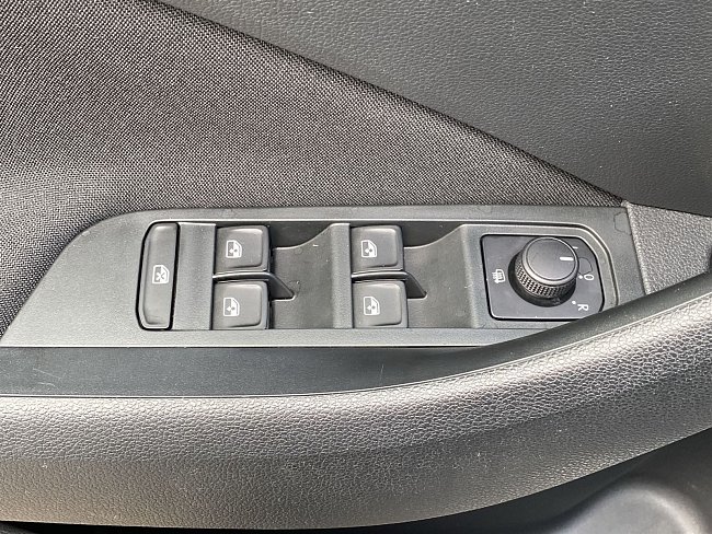 20195562.jpg
