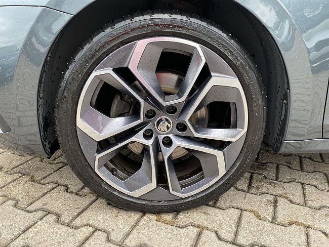 20195541.jpg
