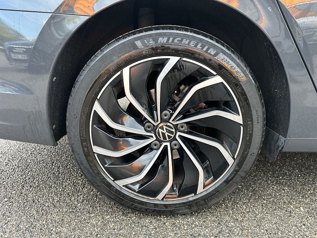 20195532.jpg
