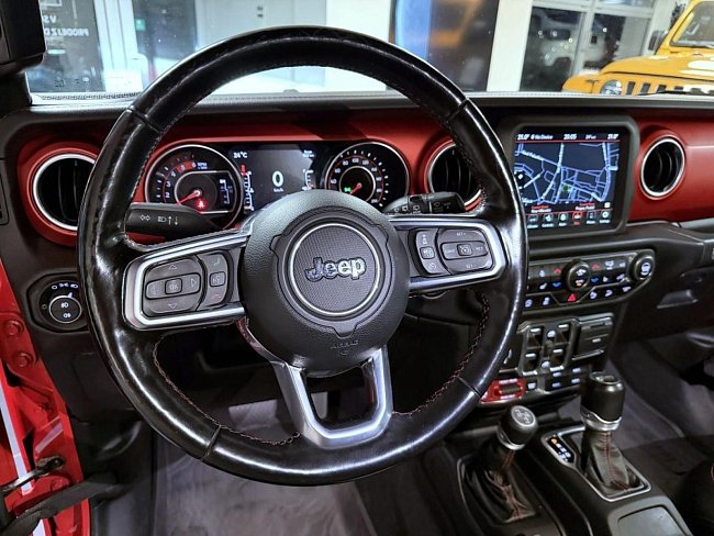 20195355.jpg