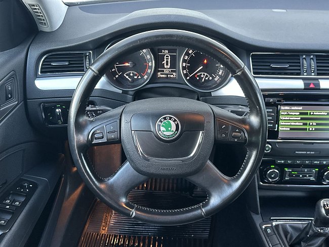20195445.jpg
