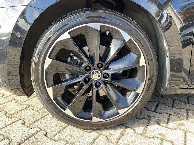 20195728.jpg