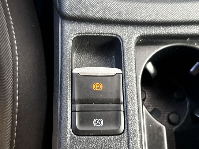 20195600.jpg