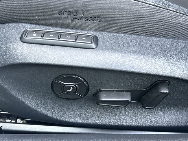 20195600.jpg