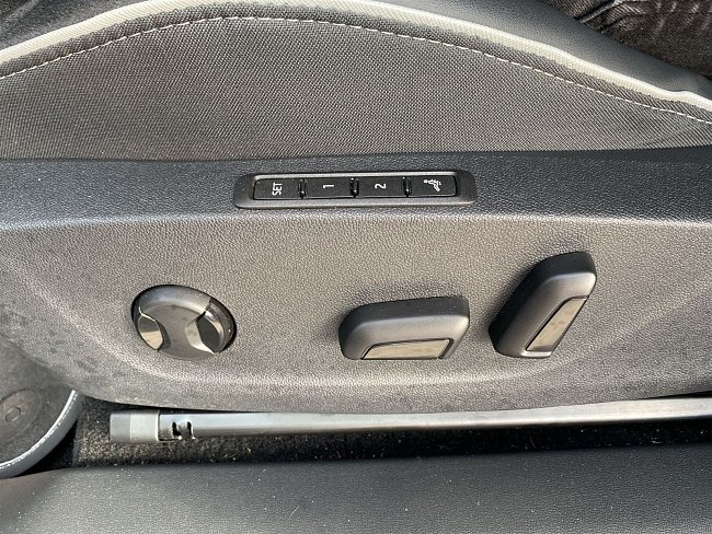 20195980.jpg