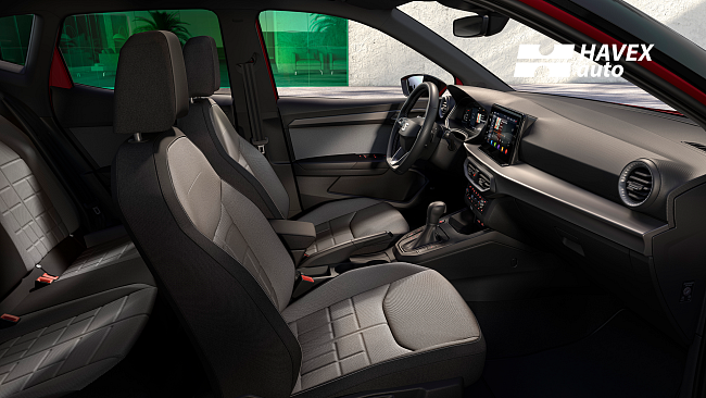arona-KJP5WX26-B4B4-interior.png