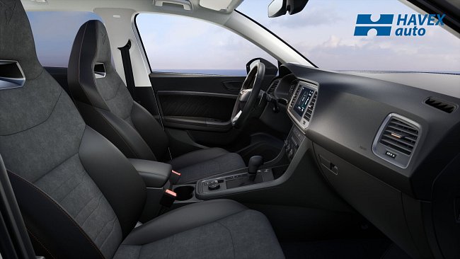 ateca-KBPBNZ24-9P9P-porsche_int_lat.jpg