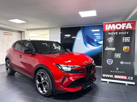 Alfa Romeo Junior Veloce 280k Elettrica 54 kWh *o585* - havex.cz