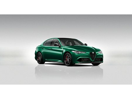 Alfa Romeo Giulia 2.9 V6 BiTurbo 520k QV Carbon Edition *o964* - havex.cz