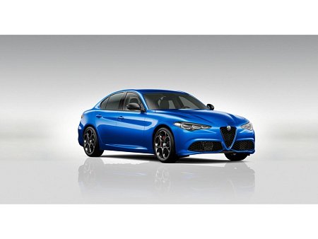Alfa Romeo Giulia 2.0T 280k AT8 ZF Q4 4x4 Veloce *o961* - havex.cz