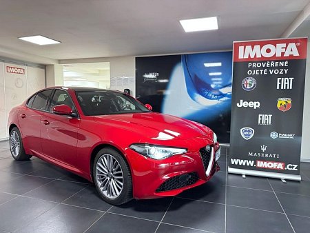 Alfa Romeo Giulia 2.0T 200k AT8 ZF Super - havex.cz