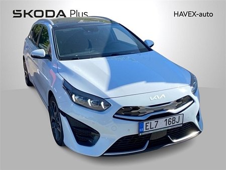 Kia Cee´d SW 1.6 PHEV AT Premium - havex.cz