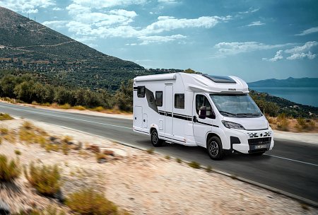 Knaus Knaus L!VE WAVE 650 MEG Platinum Selection - havex.cz