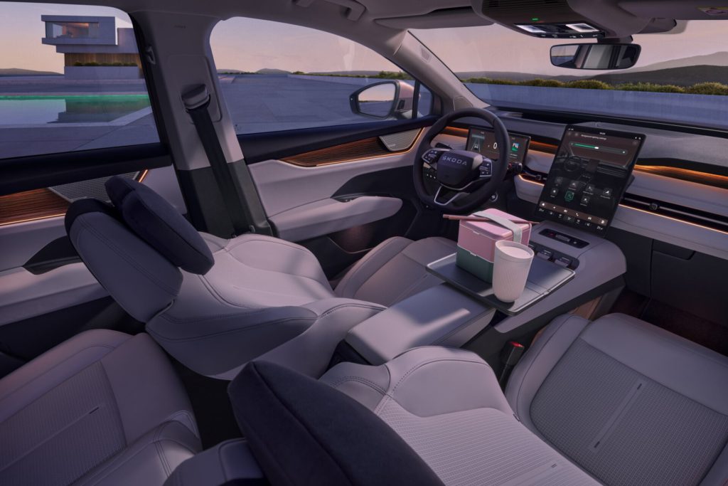 021_skoda_peaq-1920×1281