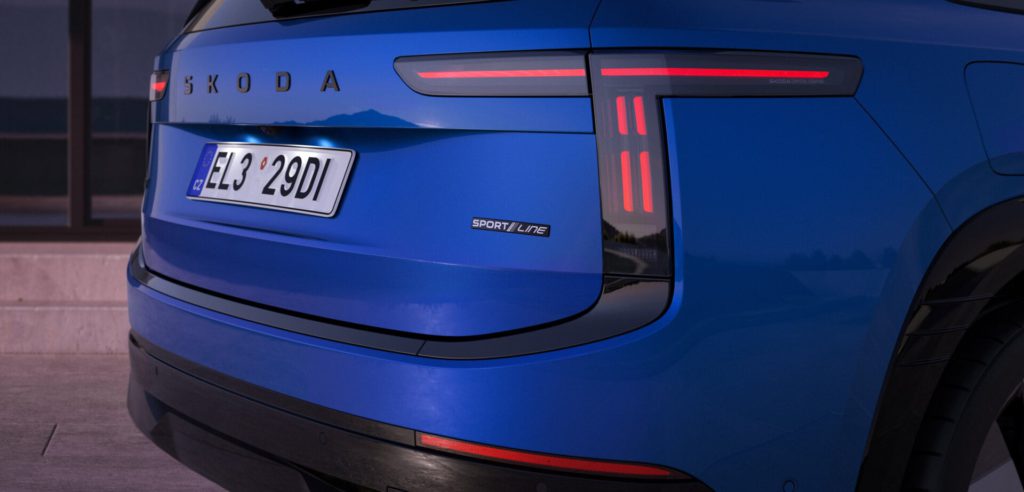 050_skoda_peaq_sportline-1920×922