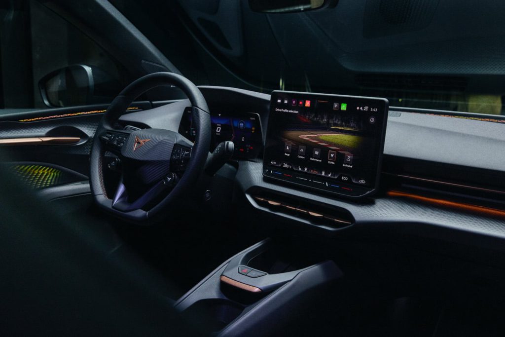 CUPRA_RAVAL_166